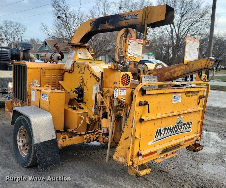 image for item EA2784 2005 Bandit Intimidator 1290H wood chipper