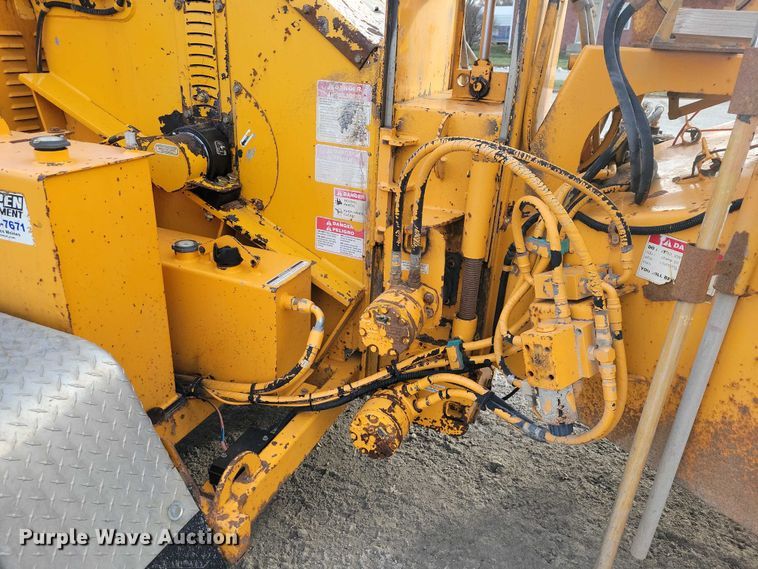 image for item EA2784 2005 Bandit Intimidator 1290H wood chipper