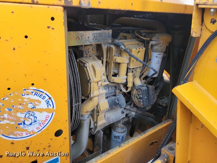 image for item EA2784 2005 Bandit Intimidator 1290H wood chipper