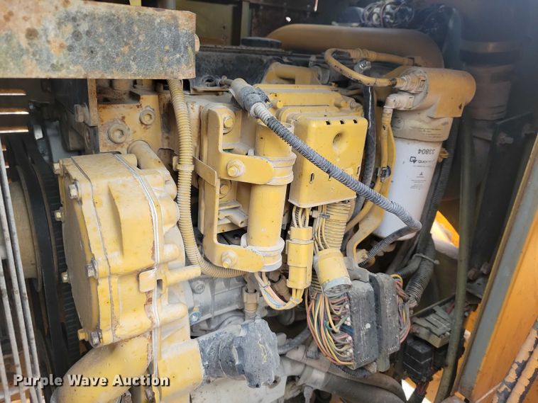 image for item EA2784 2005 Bandit Intimidator 1290H wood chipper