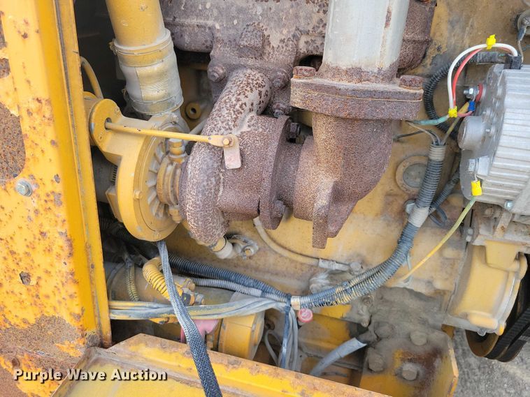 image for item EA2784 2005 Bandit Intimidator 1290H wood chipper