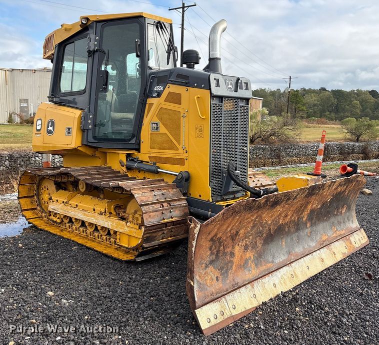 image for item EA7120 2019 John Deere 450K LGP dozer