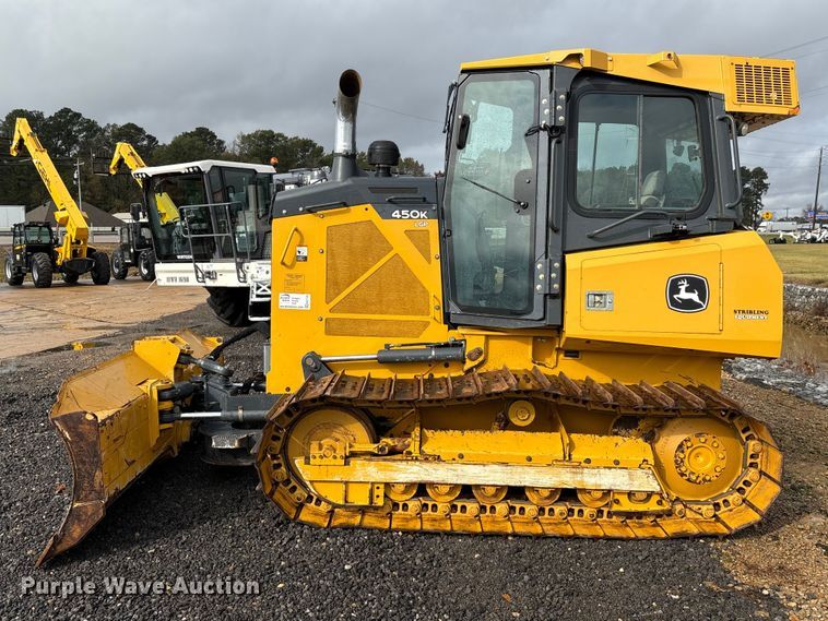 image for item EA7120 2019 John Deere 450K LGP dozer