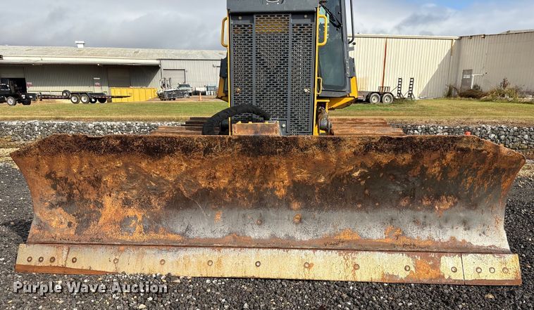 image for item EA7120 2019 John Deere 450K LGP dozer