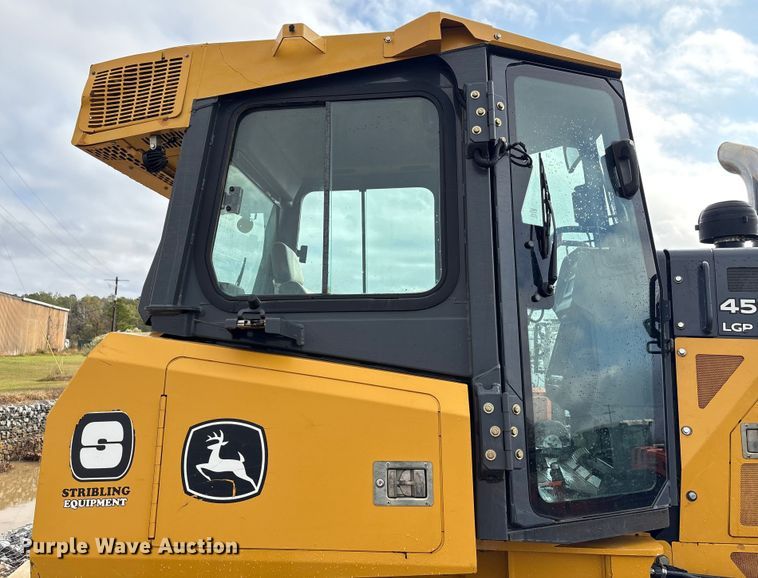 image for item EA7120 2019 John Deere 450K LGP dozer