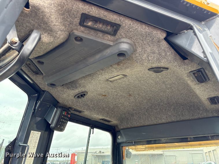 image for item EA7120 2019 John Deere 450K LGP dozer