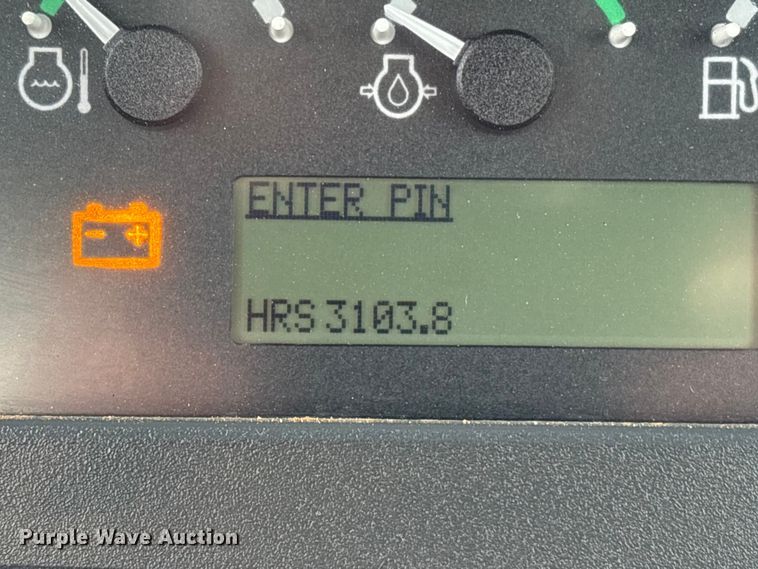 image for item EA7120 2019 John Deere 450K LGP dozer