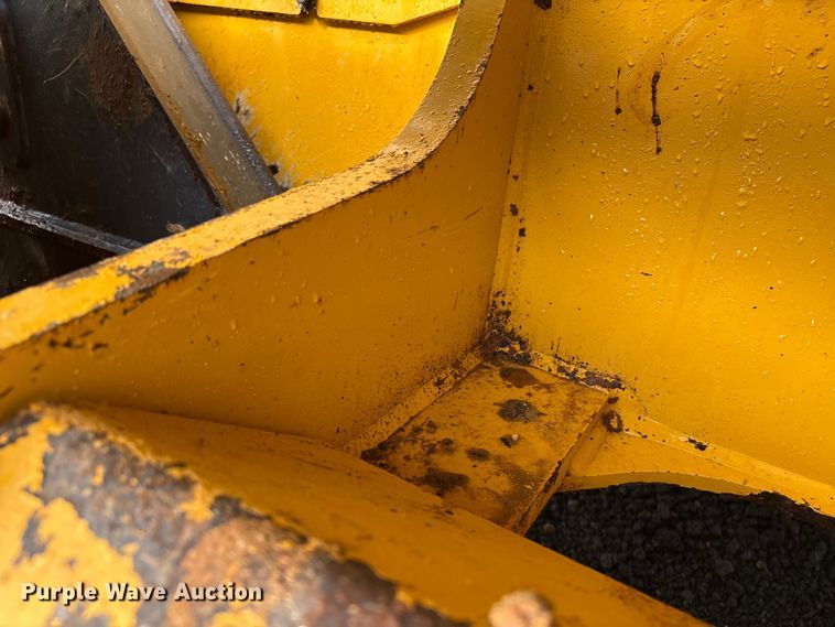 image for item EA7120 2019 John Deere 450K LGP dozer