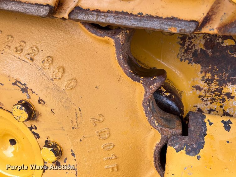 image for item EA7120 2019 John Deere 450K LGP dozer