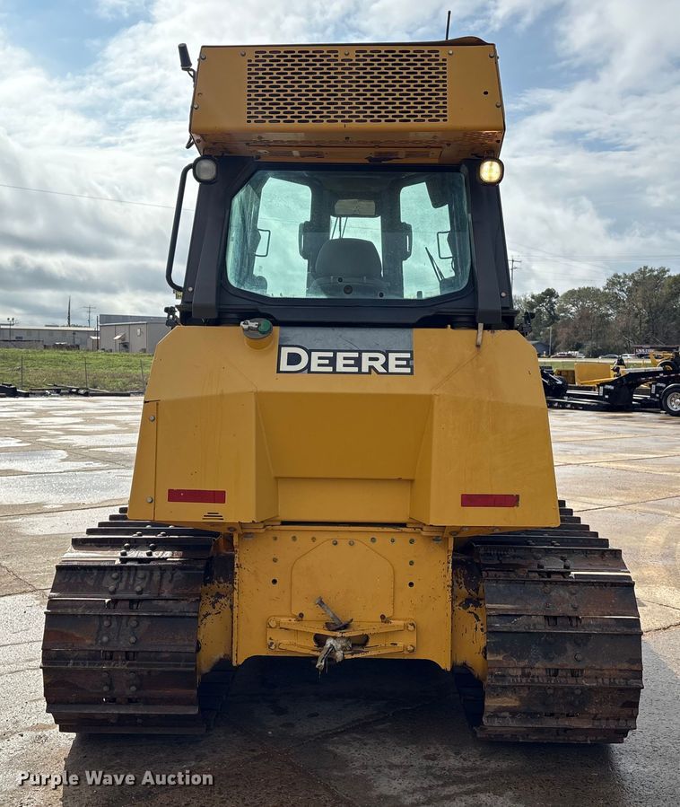 image for item EA7121 2015 John Deere 650K LGP dozer