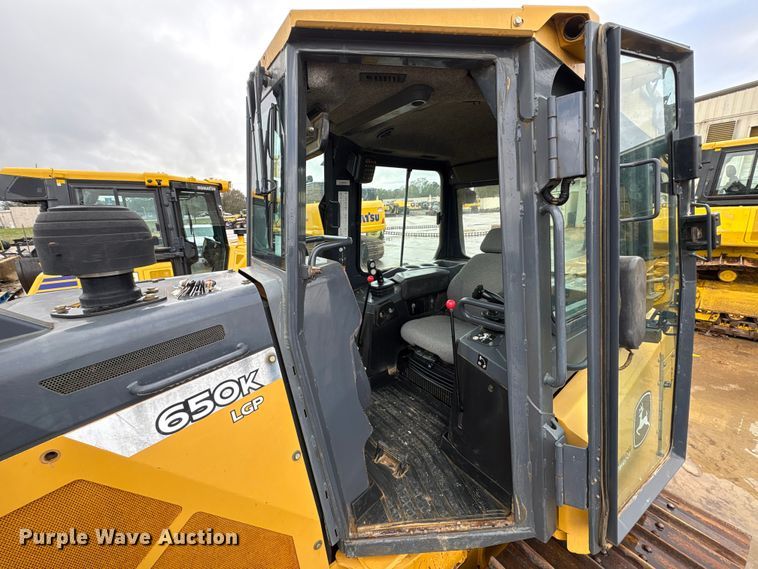 image for item EA7121 2015 John Deere 650K LGP dozer
