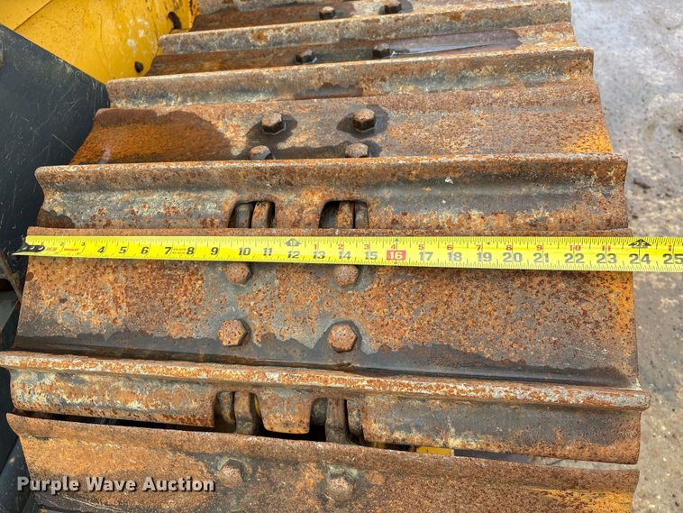 image for item EA7121 2015 John Deere 650K LGP dozer