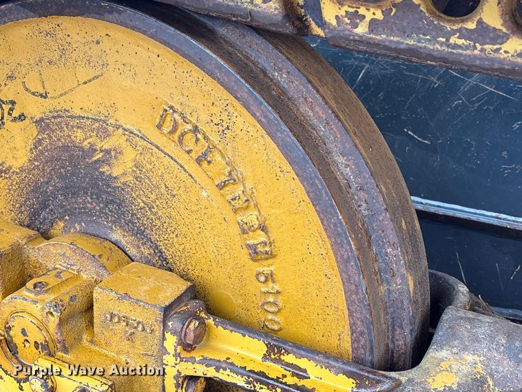 image for item EA7121 2015 John Deere 650K LGP dozer