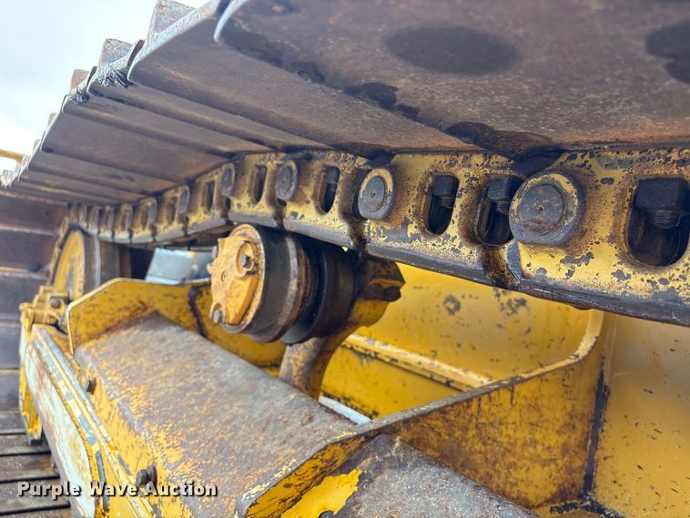 image for item EA7121 2015 John Deere 650K LGP dozer