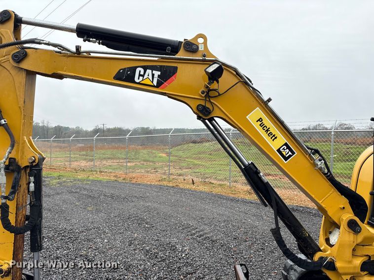 image for item EA7130 2018 Caterpillar 303.5E2 CR mini excavator