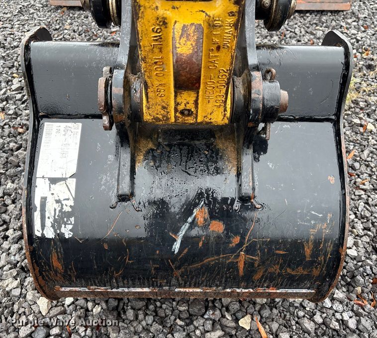 image for item EA7130 2018 Caterpillar 303.5E2 CR mini excavator