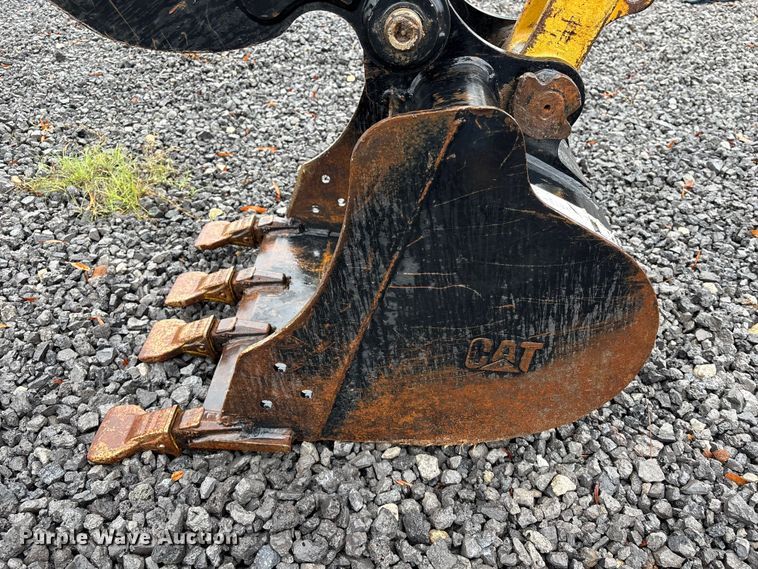 image for item EA7130 2018 Caterpillar 303.5E2 CR mini excavator