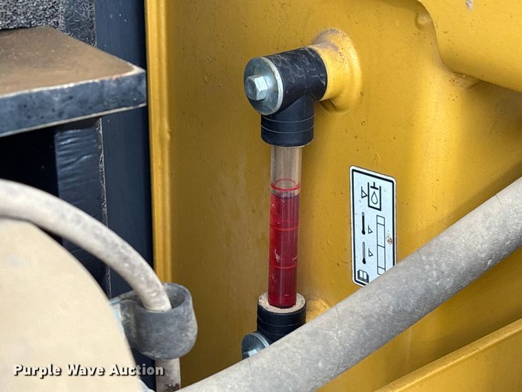 image for item EA7130 2018 Caterpillar 303.5E2 CR mini excavator