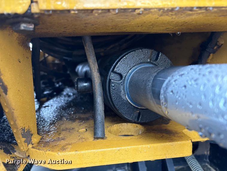 image for item EA7130 2018 Caterpillar 303.5E2 CR mini excavator