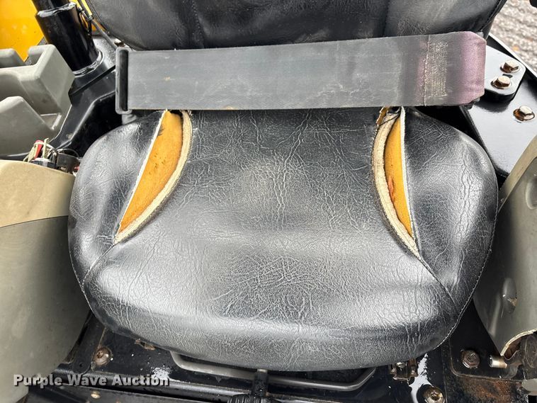 image for item EA7130 2018 Caterpillar 303.5E2 CR mini excavator