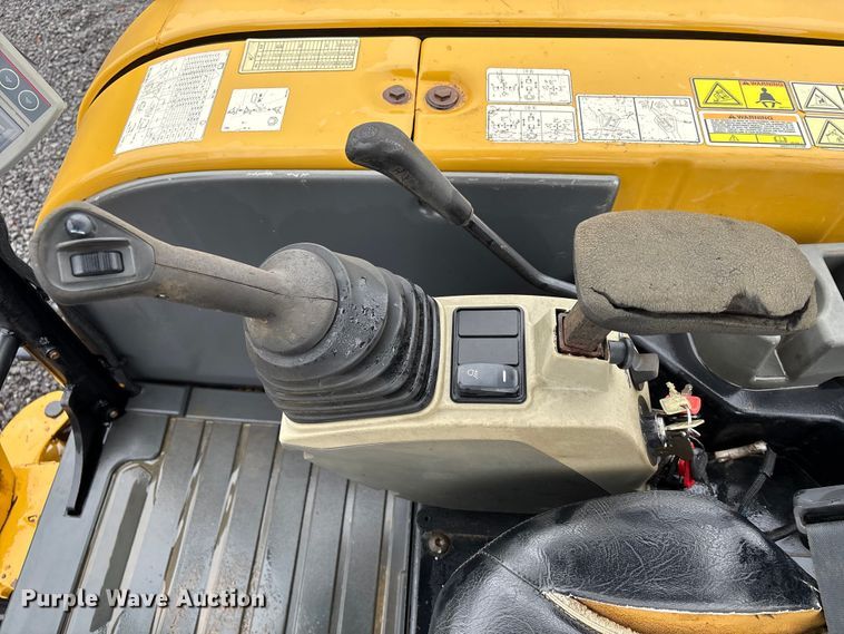 image for item EA7130 2018 Caterpillar 303.5E2 CR mini excavator