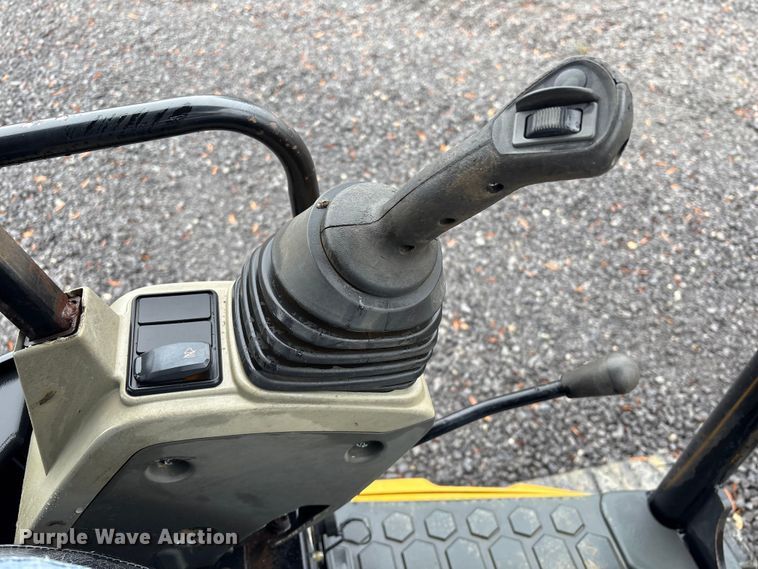 image for item EA7130 2018 Caterpillar 303.5E2 CR mini excavator