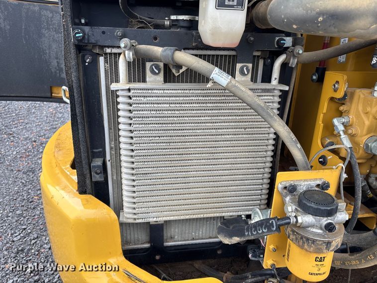 image for item EA7130 2018 Caterpillar 303.5E2 CR mini excavator