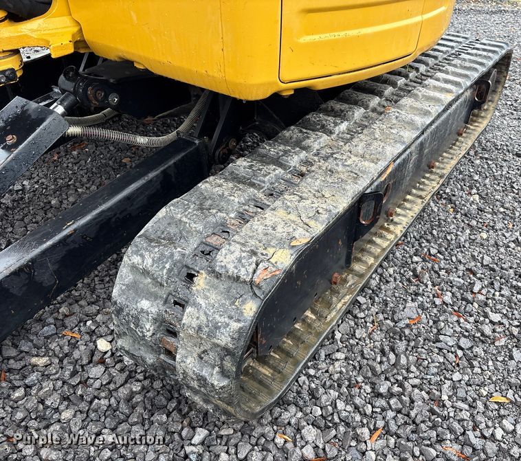 image for item EA7130 2018 Caterpillar 303.5E2 CR mini excavator