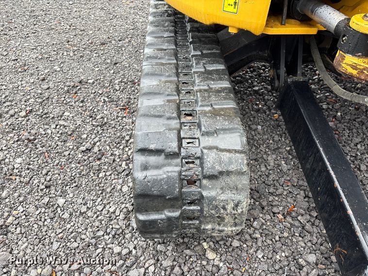 image for item EA7130 2018 Caterpillar 303.5E2 CR mini excavator