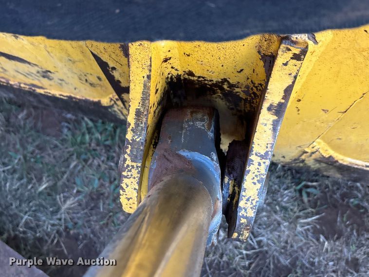 image for item EA7800 2019 John Deere 850K dozer