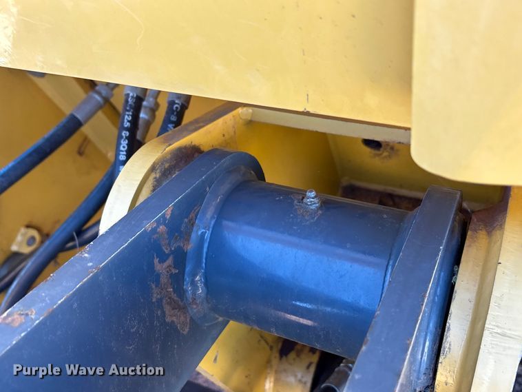 image for item EA7800 2019 John Deere 850K dozer