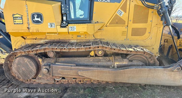 image for item EA7800 2019 John Deere 850K dozer
