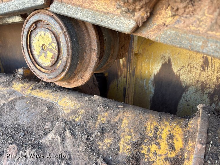 image for item EA7800 2019 John Deere 850K dozer