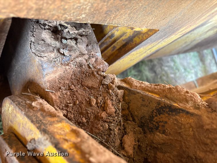 image for item EA7800 2019 John Deere 850K dozer