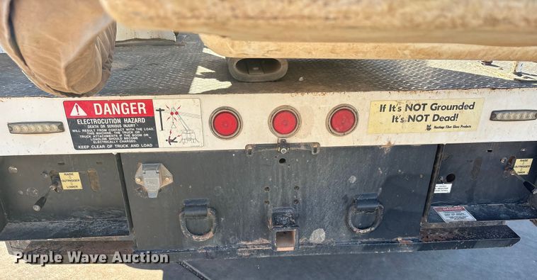 image for item EA7821 2019 RAM 5500 bucket truck