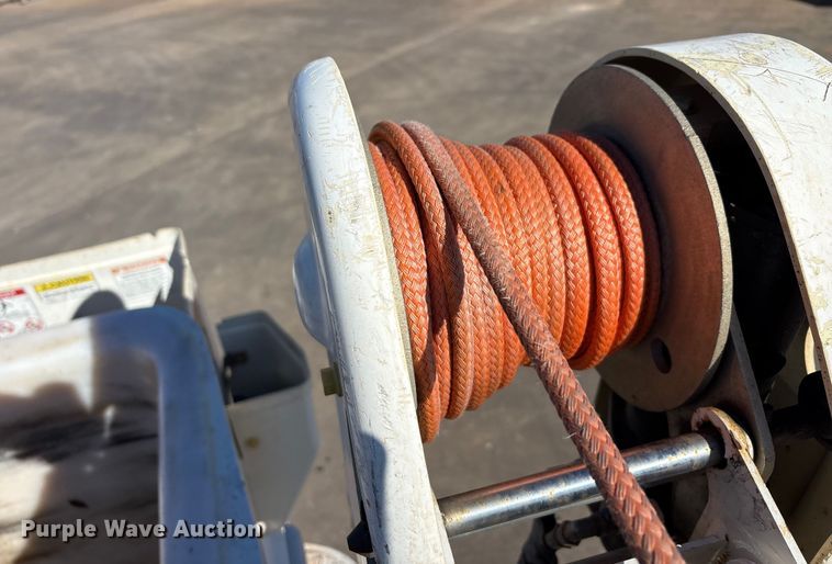 image for item EA7821 2019 RAM 5500 bucket truck