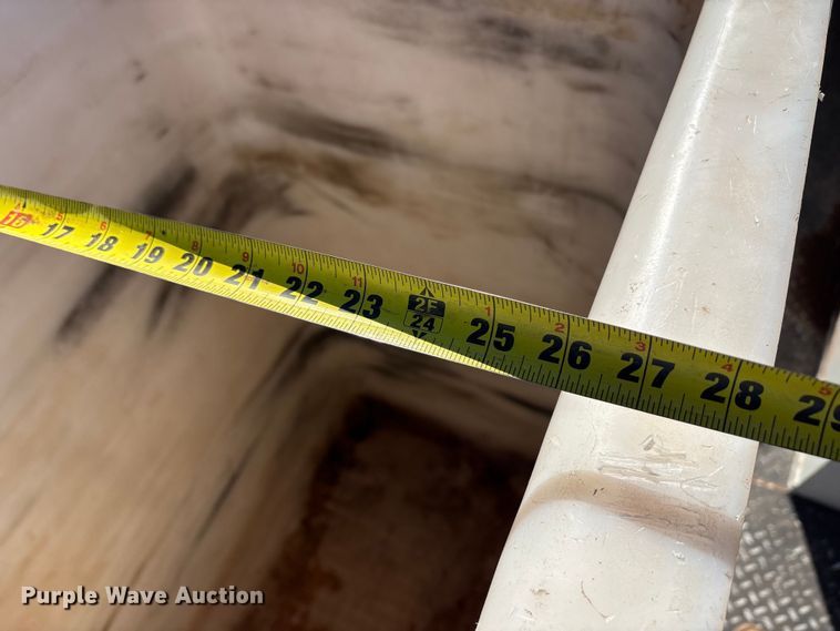 image for item EA7821 2019 RAM 5500 bucket truck