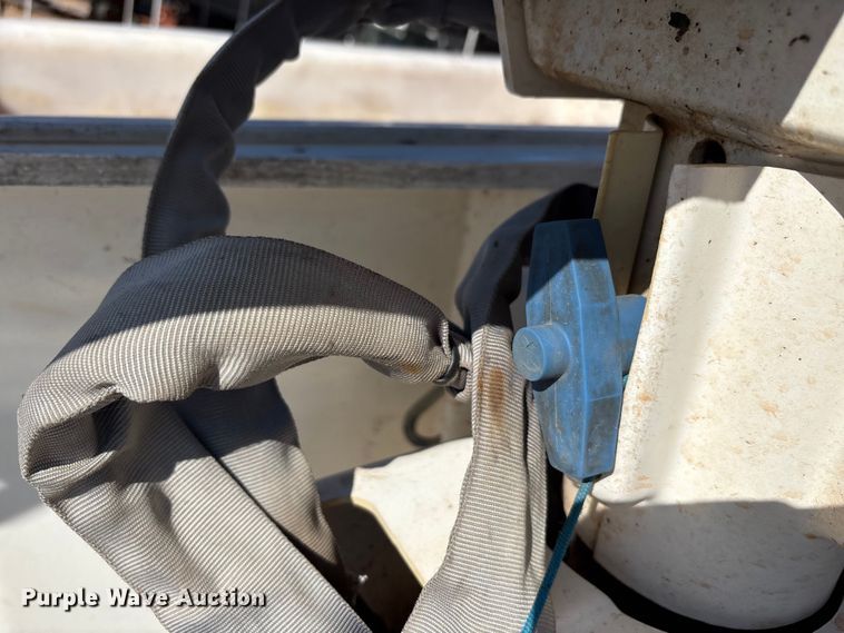 image for item EA7821 2019 RAM 5500 bucket truck