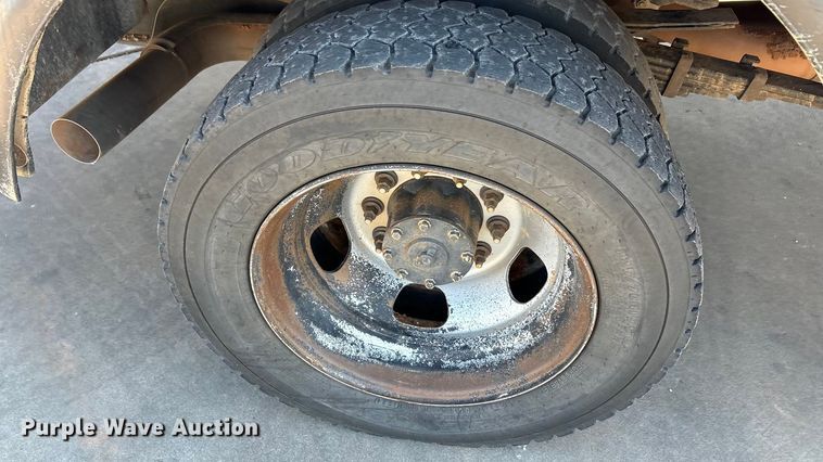 image for item EA7821 2019 RAM 5500 bucket truck