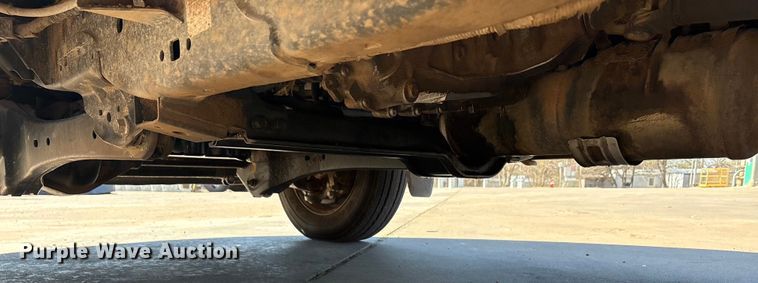 image for item EA7822 2017 Ford F550 Super Duty bucket truck