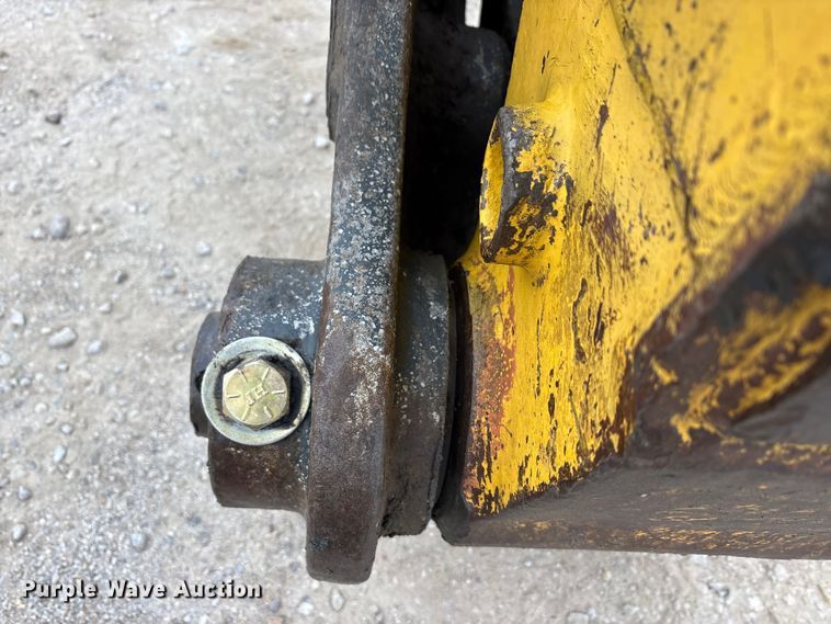 image for item EA7850 2018 Komatsu PC360LC-11 excavator