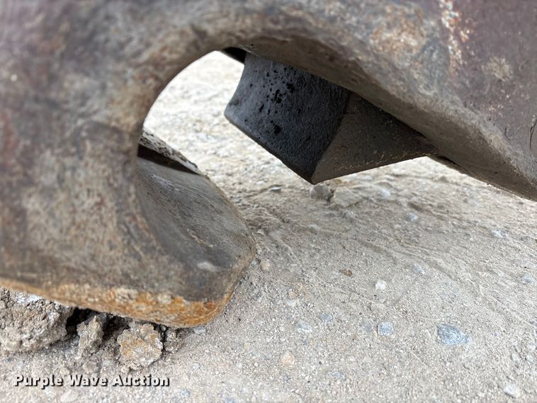 image for item EA7850 2018 Komatsu PC360LC-11 excavator