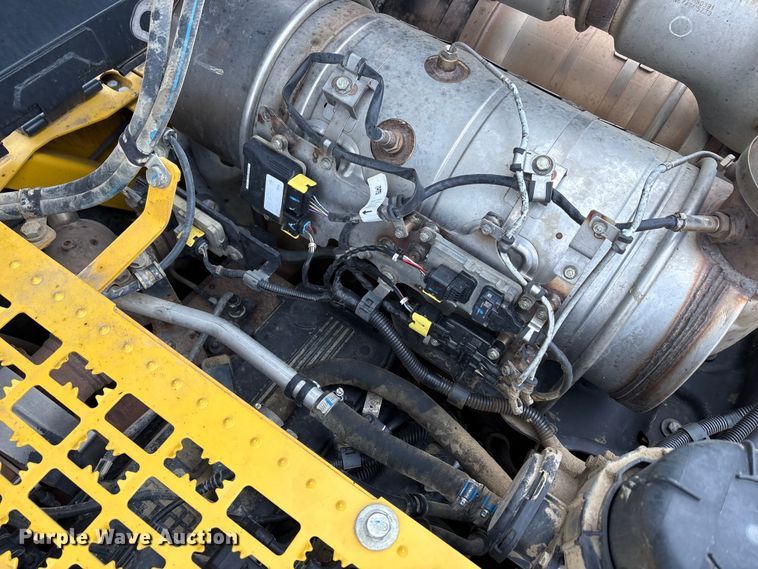 image for item EA7850 2018 Komatsu PC360LC-11 excavator