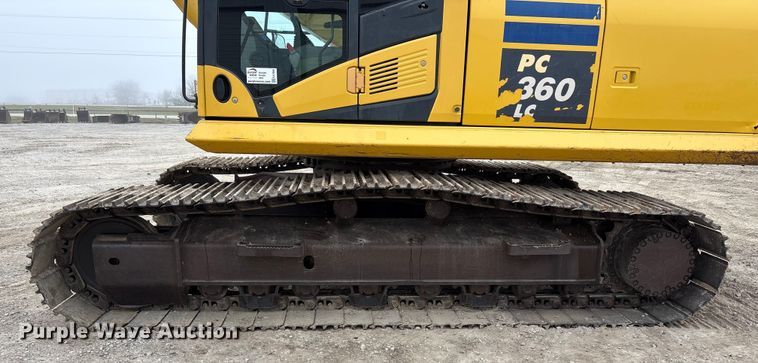 image for item EA7850 2018 Komatsu PC360LC-11 excavator