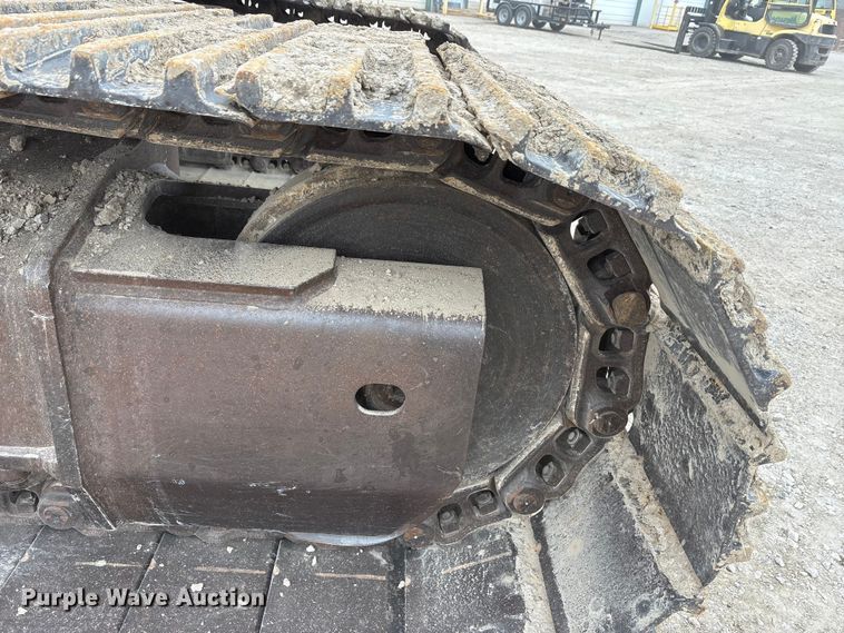 image for item EA7850 2018 Komatsu PC360LC-11 excavator