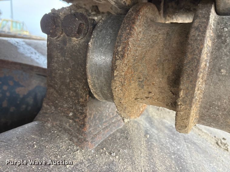 image for item EA7850 2018 Komatsu PC360LC-11 excavator