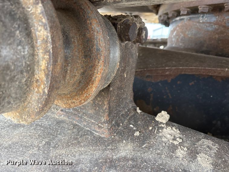 image for item EA7850 2018 Komatsu PC360LC-11 excavator