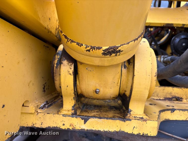 image for item EA7851 2017 Komatsu PC490LC-11 excavator