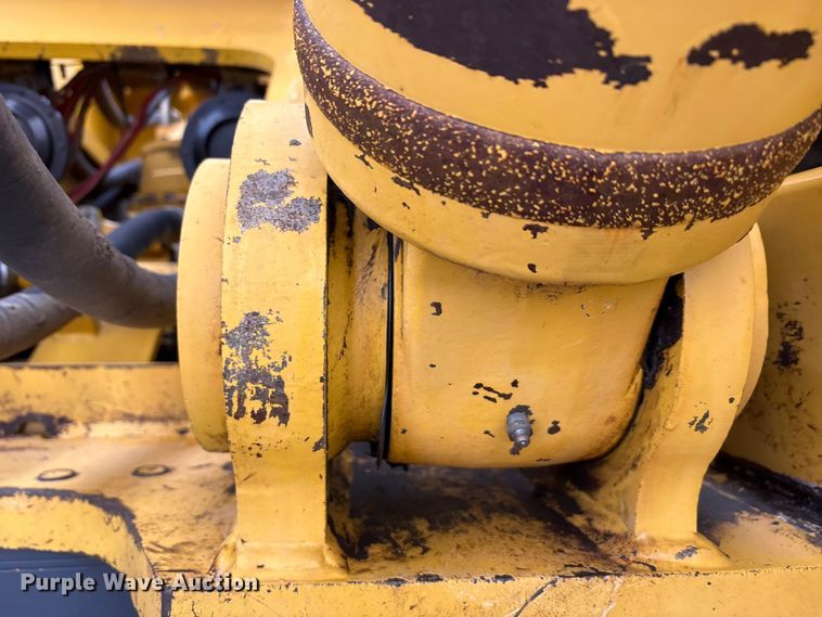 image for item EA7851 2017 Komatsu PC490LC-11 excavator