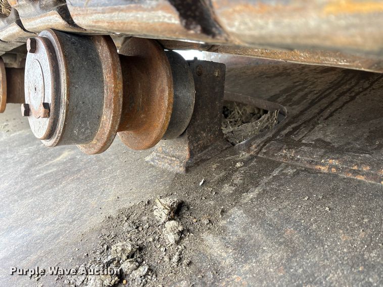 image for item EA7851 2017 Komatsu PC490LC-11 excavator